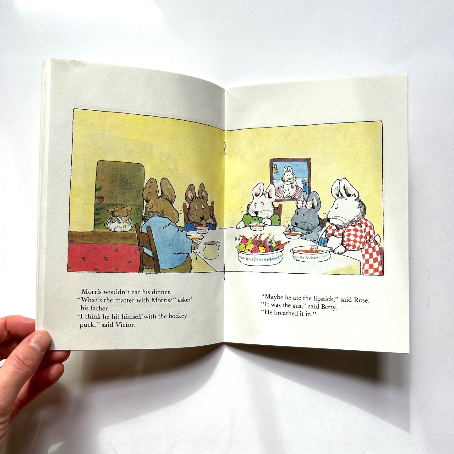 Morris's Disappearing Bag