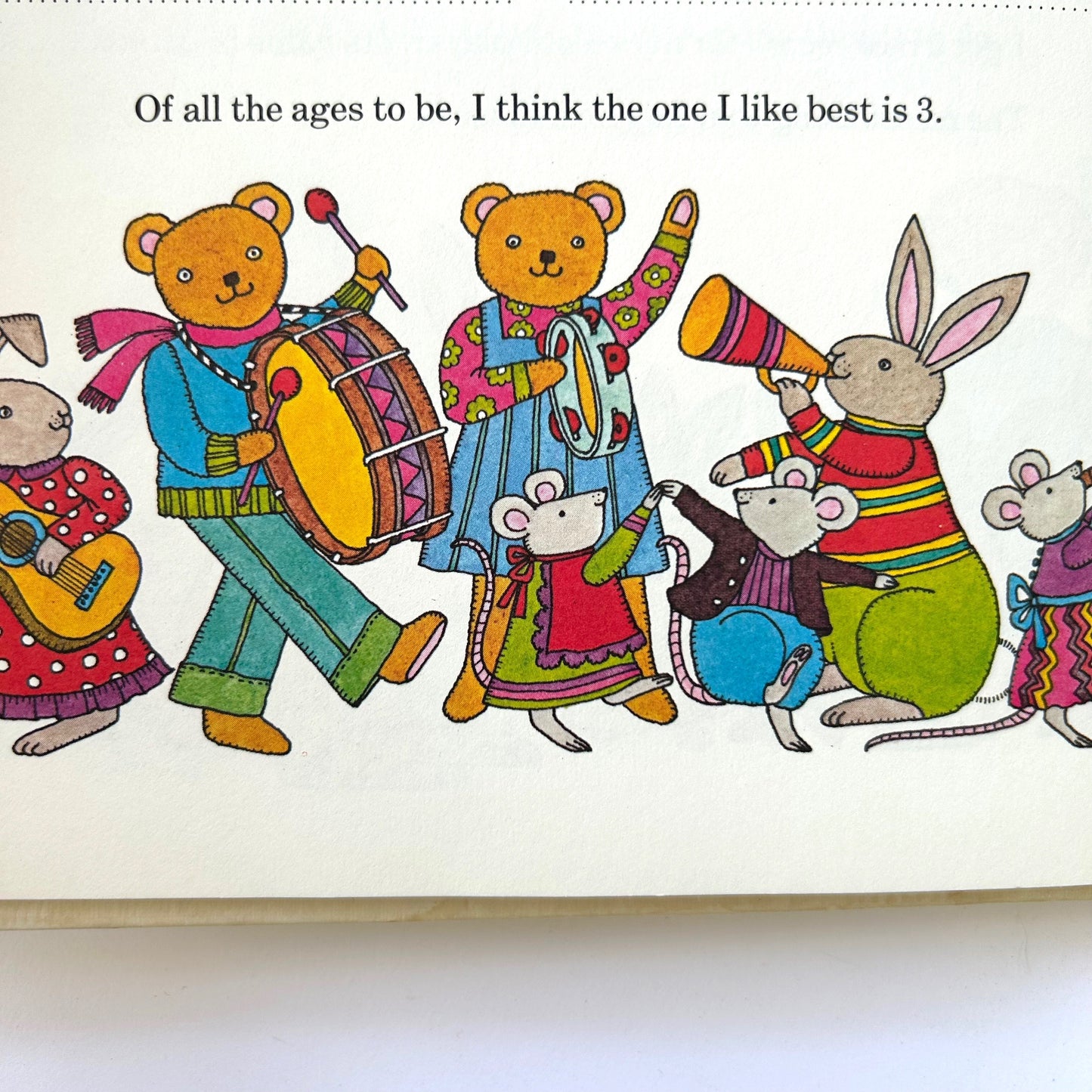 My Growing Up Book (Baby Book to Fill In)