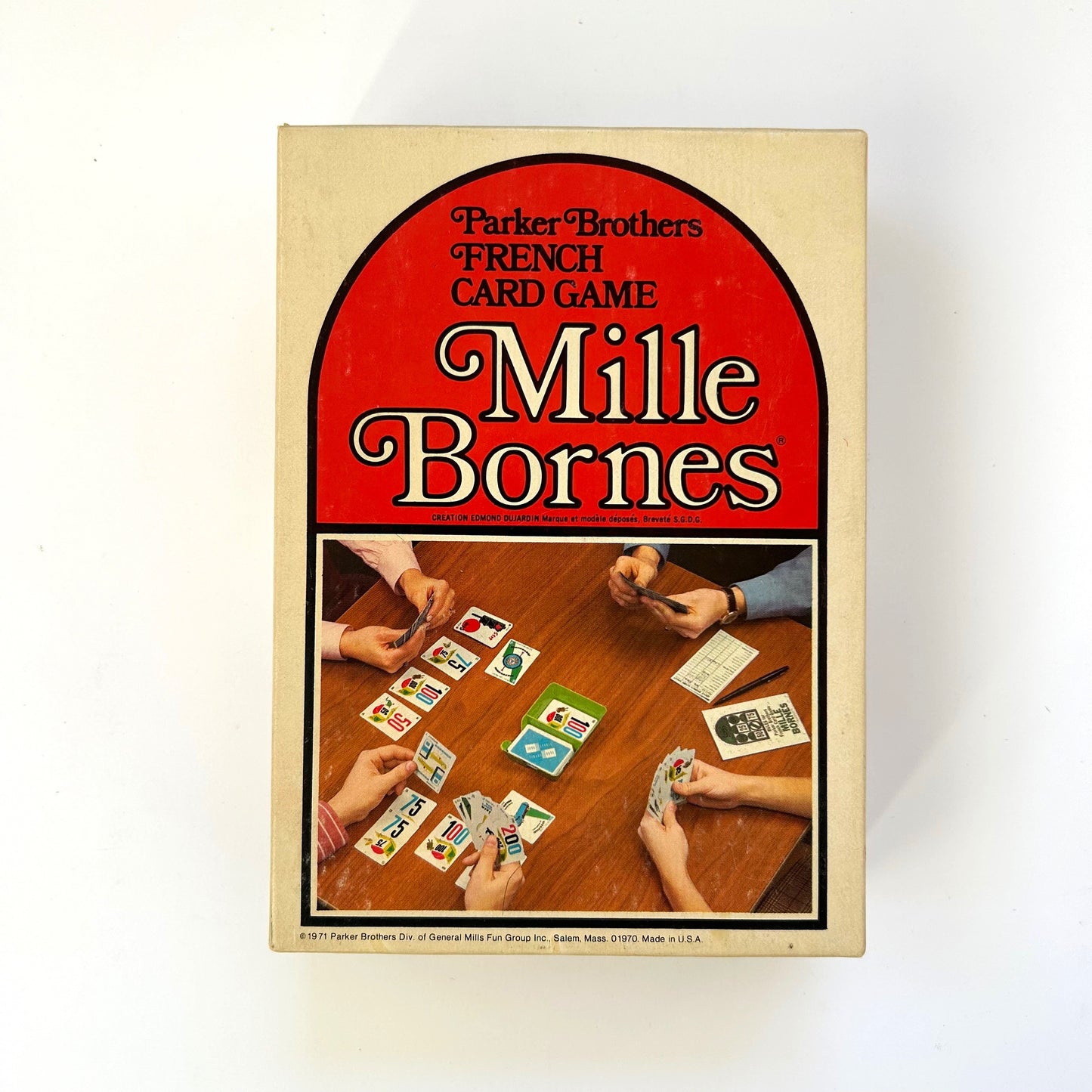 Mille Bornes: French Card Game