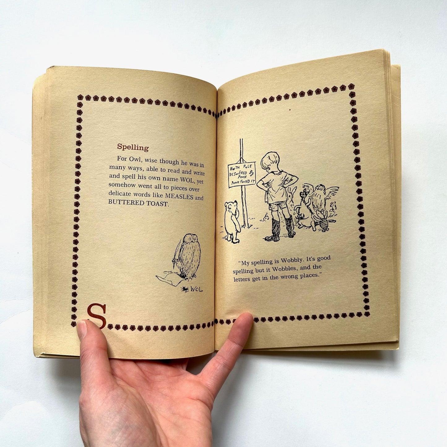 Pooh's Alphabet Book